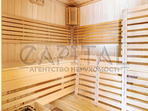 будинок за адресою смт. Козин, Лугова вул.