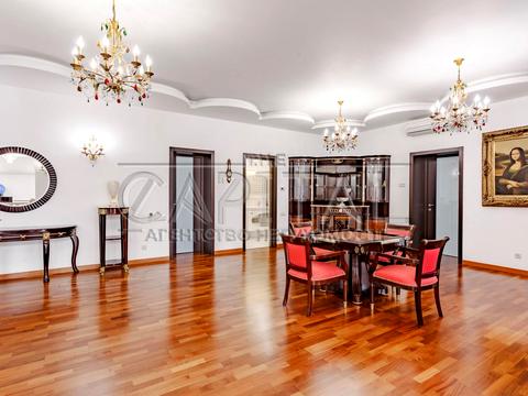 будинок за адресою смт. Козин, Лугова вул.