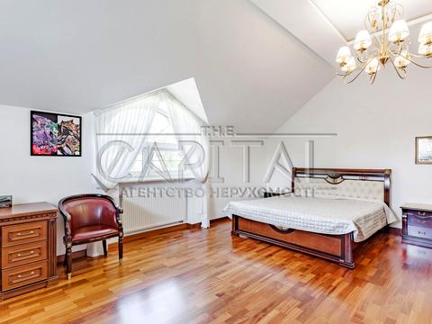 будинок за адресою смт. Козин, Лугова вул.