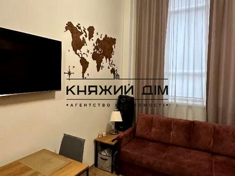 квартира за адресою Машинобудівна вул., 41