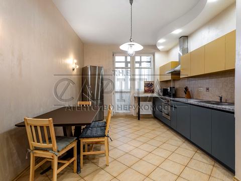 квартира за адресою Євгена Коновальця вул. (Щорса), 32-Б