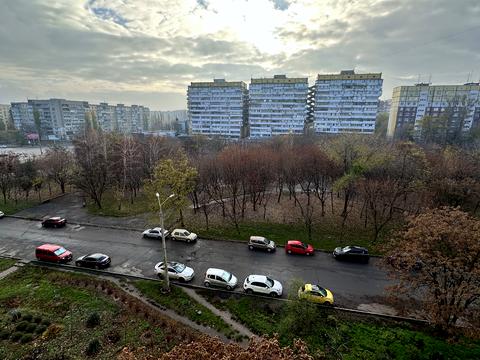 квартира за адресою Слави бульв., 12