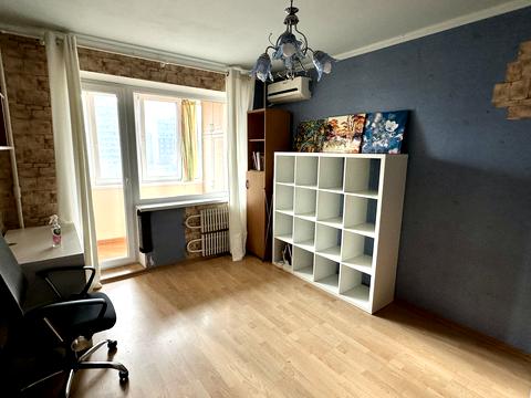 квартира за адресою Слави бульв., 12