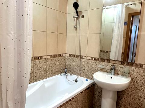 квартира за адресою Слави бульв., 12