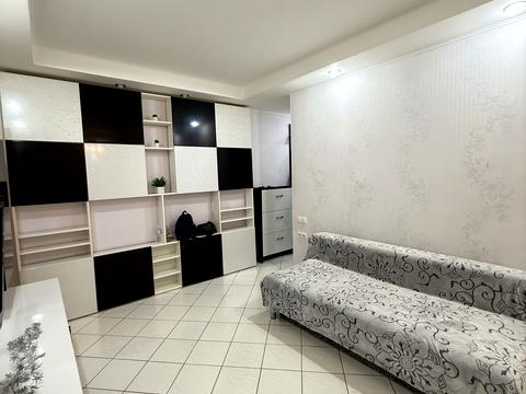 квартира за адресою Ольжича вул., 10