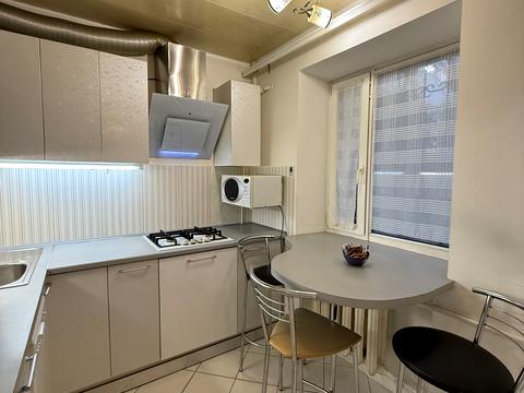 квартира за адресою Ольжича вул., 10