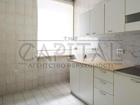 комерційна за адресою Дарвіна вул., 5