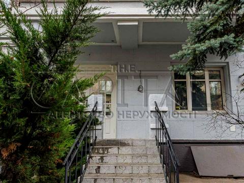 комерційна за адресою Дарвіна вул., 5