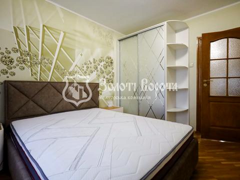 квартира по адресу Ревуцкого ул., 13