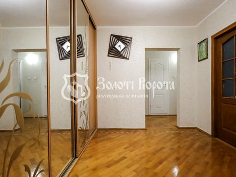 квартира по адресу Ревуцкого ул., 13