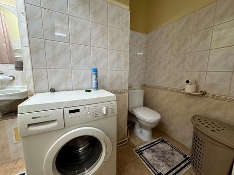 квартира за адресою Чорновола вул., 132