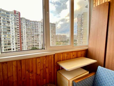 квартира за адресою Сержа Лифаря вул. (Олександра Сабурова), 18