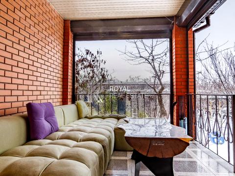 будинок за адресою Тодося Осьмачки вул. (Горького)