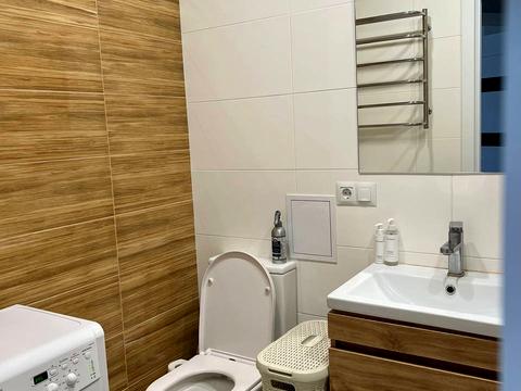 квартира за адресою Героїв Небесної Сотні просп., 38