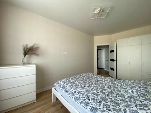 квартира за адресою Героїв Небесної Сотні просп., 38