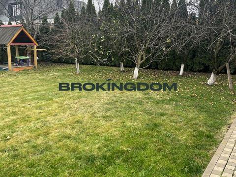 дом по адресу Мирна