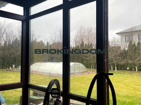 дом по адресу Мирна