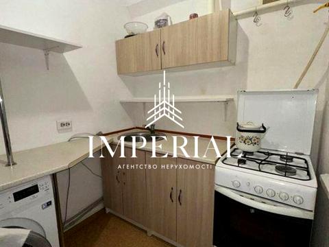 комерційна за адресою Русанівська набережна вул., 12/1