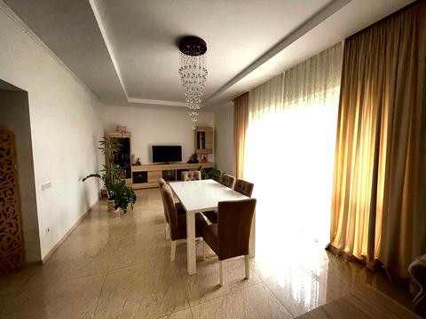 будинок за адресою Щаслива вул., 36