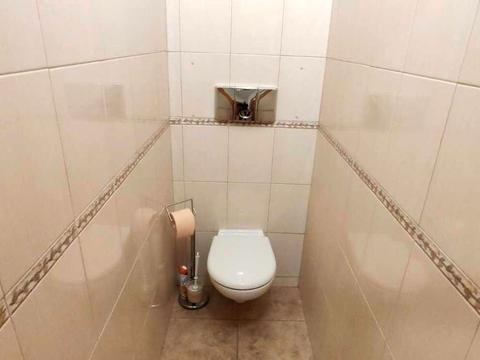 комерційна за адресою Круглоуніверситетська вул., 17