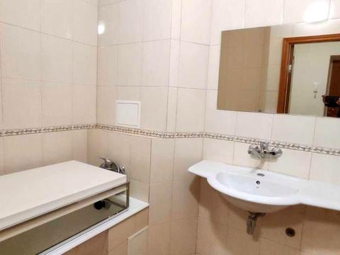 комерційна за адресою Круглоуніверситетська вул., 17