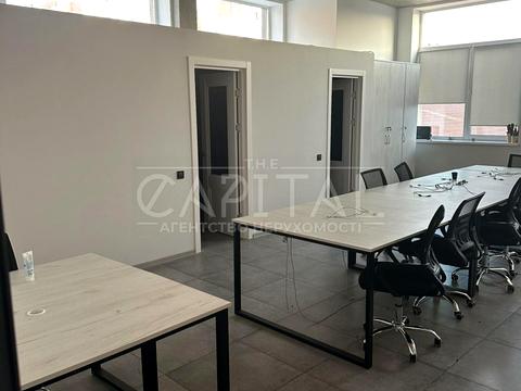 комерційна за адресою Казимира Малевича вул. (Боженка), 86-А