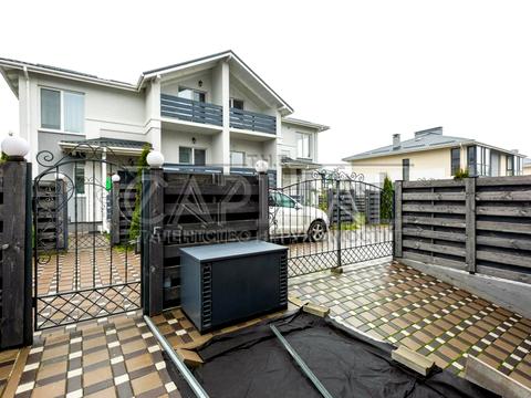 дом по адресу Барвинковая ул.