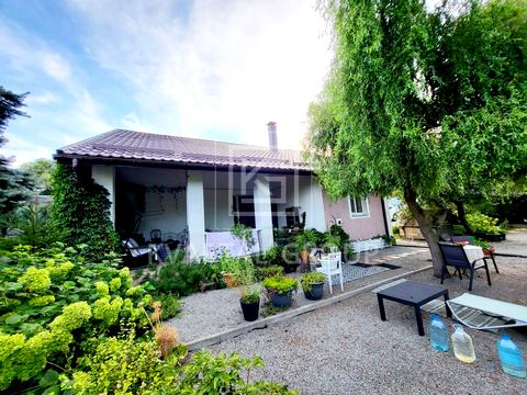 будинок за адресою Свято-Покровська вул. (Леніна), 23