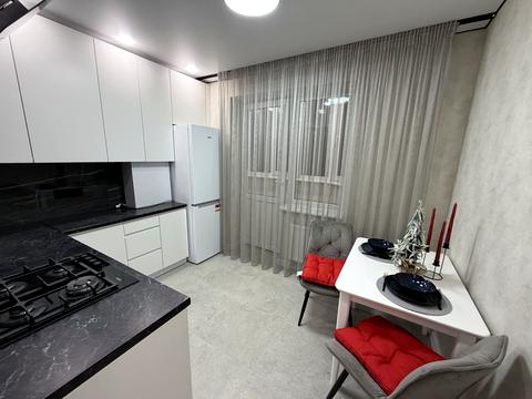 квартира за адресою Боголюбова вул., 27