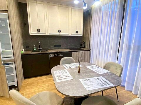 квартира за адресою Педагогічна вул., 21