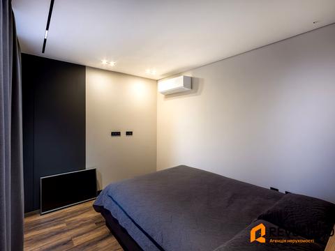 квартира по адресу Днепровская набережная ул., 18-А