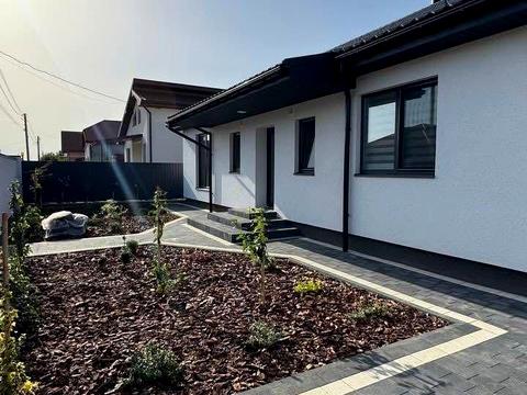 будинок за адресою Чорновола