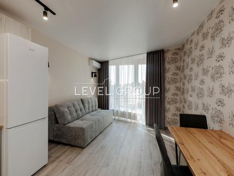 квартира за адресою Віктора Некрасова вул. (Північно-Сирецька), 12-А