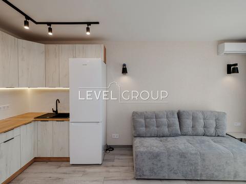 квартира за адресою Віктора Некрасова вул. (Північно-Сирецька), 12-А