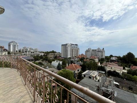 квартира за адресою Французький бульв., 13а