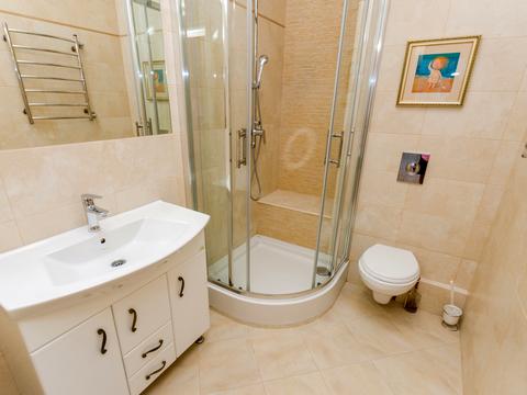 квартира за адресою Євгена Коновальця вул. (Щорса), 44-А