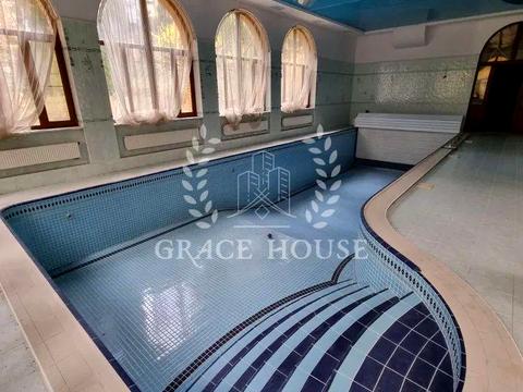 будинок за адресою Анатолія Солов'яненка вул.