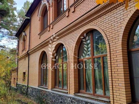 будинок за адресою Анатолія Солов'яненка вул.