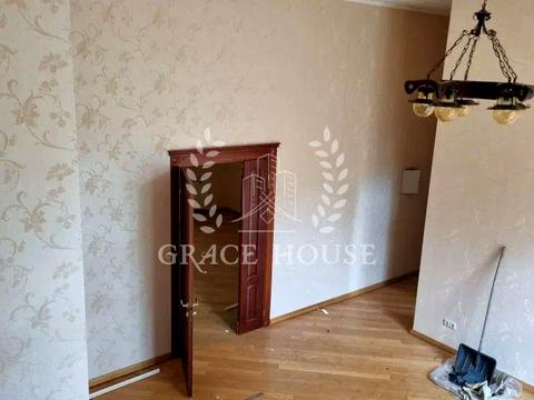 будинок за адресою Анатолія Солов'яненка вул.