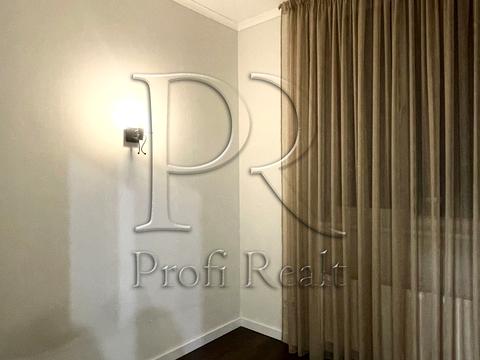 квартира за адресою Братська вул., 12