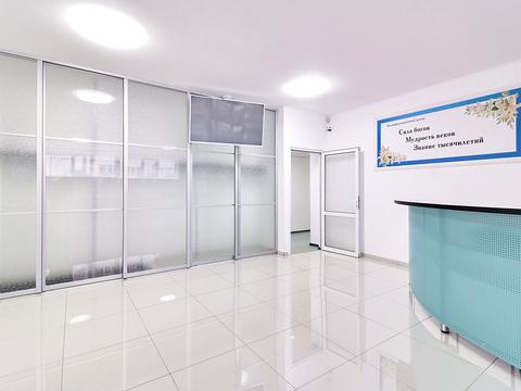 комерційна за адресою Свободи, 7