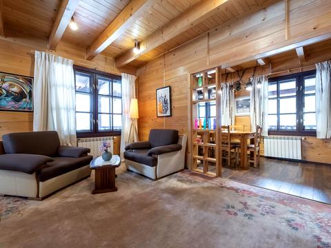 будинок за адресою Лісова вул.