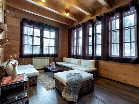 будинок за адресою Лісова вул.