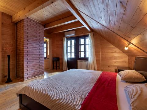 будинок за адресою Лісова вул.