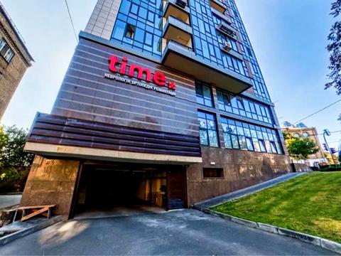 паркомісце за адресою Джона Маккейна вул. (Івана Кудрі), 26