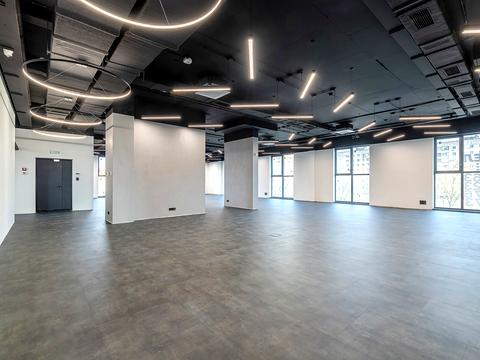 коммерческая по адресу Стрыйская ул., 266