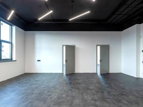 коммерческая по адресу Стрыйская ул., 266