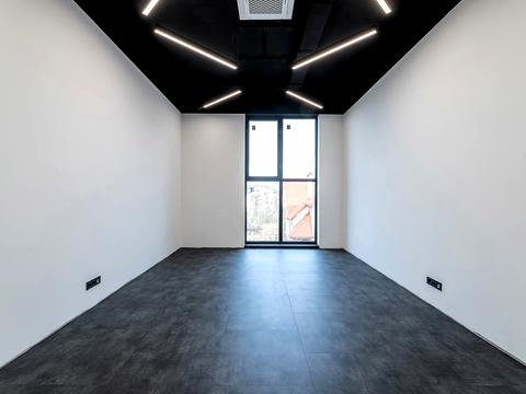 коммерческая по адресу Стрыйская ул., 266