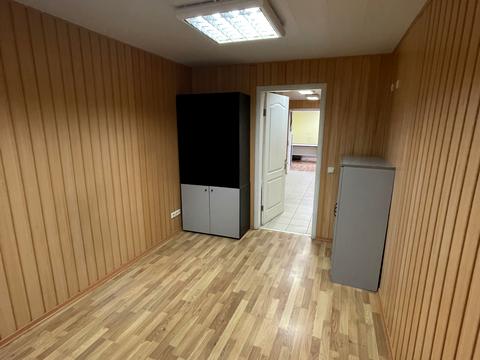 комерційна за адресою Патріарха Мстислава Скрипника вул., 40-А