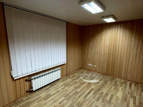 комерційна за адресою Патріарха Мстислава Скрипника вул., 40-А